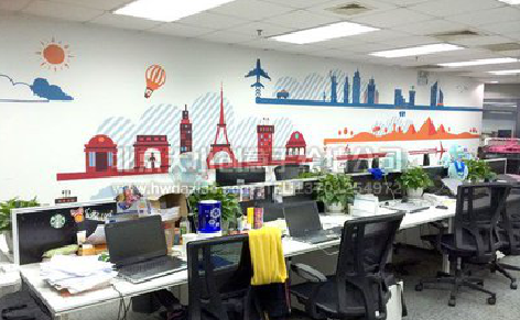 莲花教你设计办公室墙绘的方法。